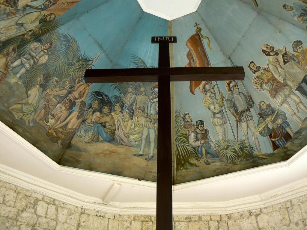 Reddoorz Near Cebu Metropolitan Cathedral Hotel Exterior photo